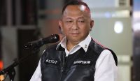 Breaking News: Kejagung Periksa Dua Direktur CV dan Empat Kolektor Timah Ilegal 8 ef7c6929e3b38a7b2915fa673a6dd7b6ba7898564fa4231e79ef2cc9fe1adbfc.0