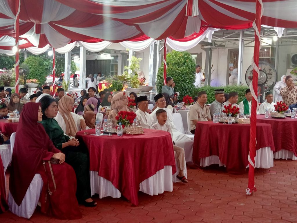 Bupati Bangka Selatan Gelar Buka Puasa Bersama Anak Yatim 1 1000114080