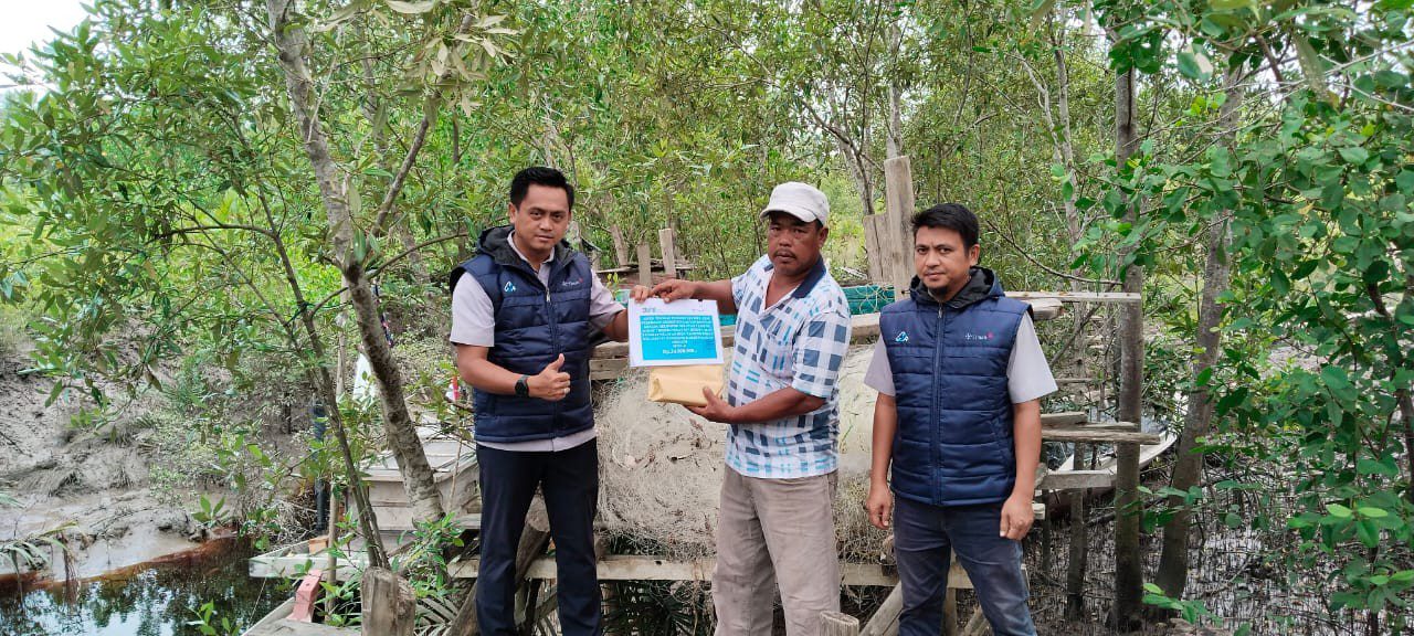 PT Timah Serahkan Bantuan untuk KUB Rezeki Nelayan Rangsang 1 1000131912