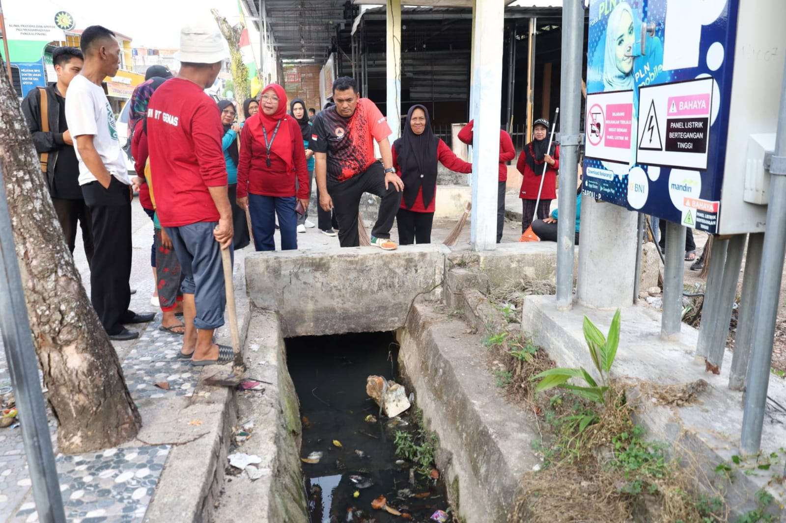 Pj Walikota Pangkalpinang Fokus pada Kebersihan dan Pembangunan 2 1000156265