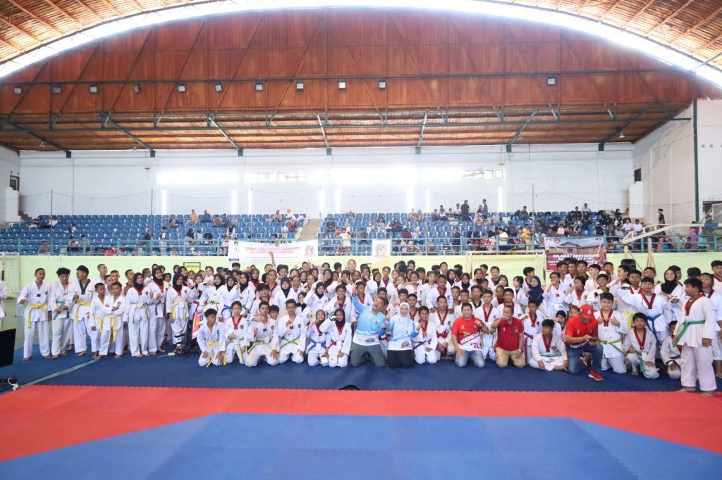 Kejuaraan Taekwondo Pelajar Semarakkan Hari Jadi Kota Pangkalpinang ke-267 2 1000163892