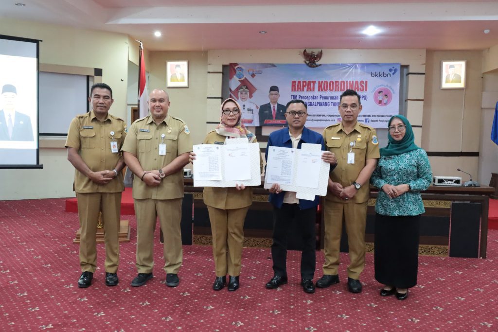Pj Walikota Pangkalpinang Buka Rakor Tim Percepatan Penurunan Stunting 2 1000174069