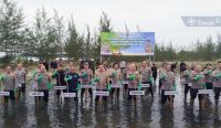 PT Timah dan Polda Babel Bersatu Hijaukan Pantai Menuang 4 1000207631