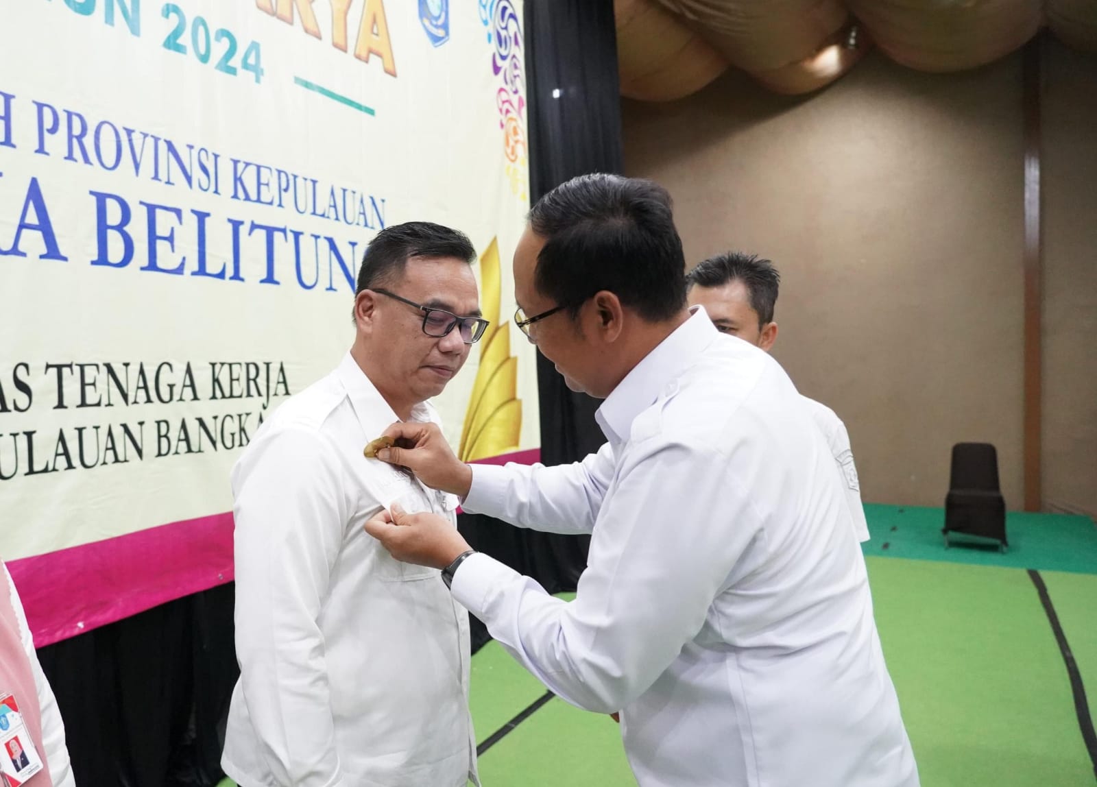 Sekda Kota Pangkalpinang Terima Penghargaan Produktivitas Siddhakarya 2024 2 Sumber foto: istimewa.