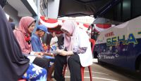 Mobil Sehat PT Timah Berikan Pelayanan Kesehatan Gratis di Pasar Toboali 3 Compress 20250125 192819 9730