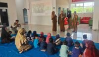 Wabup Hadiri Praktik Membaca Nyaring Tantangan 7 Hari Perpusnas RI 7 Kredit foto: Pemkab Bangka Selatan.