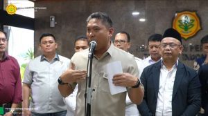 Wamentan Sudaryono menyampaikan, Selasa 26 Mei 2026 di Kantor Kementerian Pertanian Jakarta, bahwa kepanikan pasar dipicu ketidakpastian kebijakan ekspor satu pintu, sehingga pemerintah segera melakukan klarifikasi dan penertiban mekanisme distribusi sawit di sektor hulu sawit. Foto: Youtube Kementerian Pertanian RI.