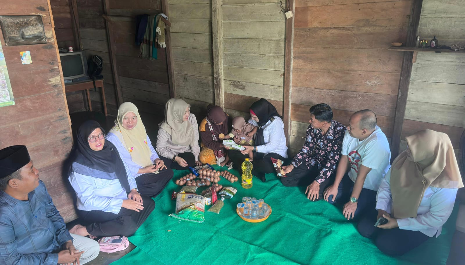 Pemkab Bangka Selatan Salurkan Bantuan Program GENTING di Kecamatan Payung 1 bahana50 1