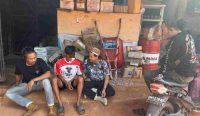 Gagal Perkosa Mahasiswi PKL, Pria di Toboali Tusuk Leher Korban — Ditangkap Kurang dari 12 Jam 5 Tim Resmob Macan Selatan Satuan Reserse Kriminal (Satreskrim) Polres Bangka Selatan berhasil meringkus HD (26), pelaku dugaan percobaan pemerkosaan disertai penganiayaan berat terhadap seorang mahasiswi berinisial SW. Kredit foto: istimewa.