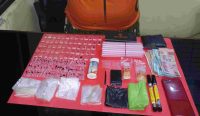 Gerebek Rumah di Toboali, Polisi Sita 62 Paket Sabu dari Tangan Ibu Rumah Tangga 3 Barang bukti yang diamankan Satresnarkoba Polres Bangka Selatan dari tersangka DS (39), warga Kelurahan Tanjung Ketapang, Kecamatan Toboali. (Foto: Humas Polres Bangka Selatan).
